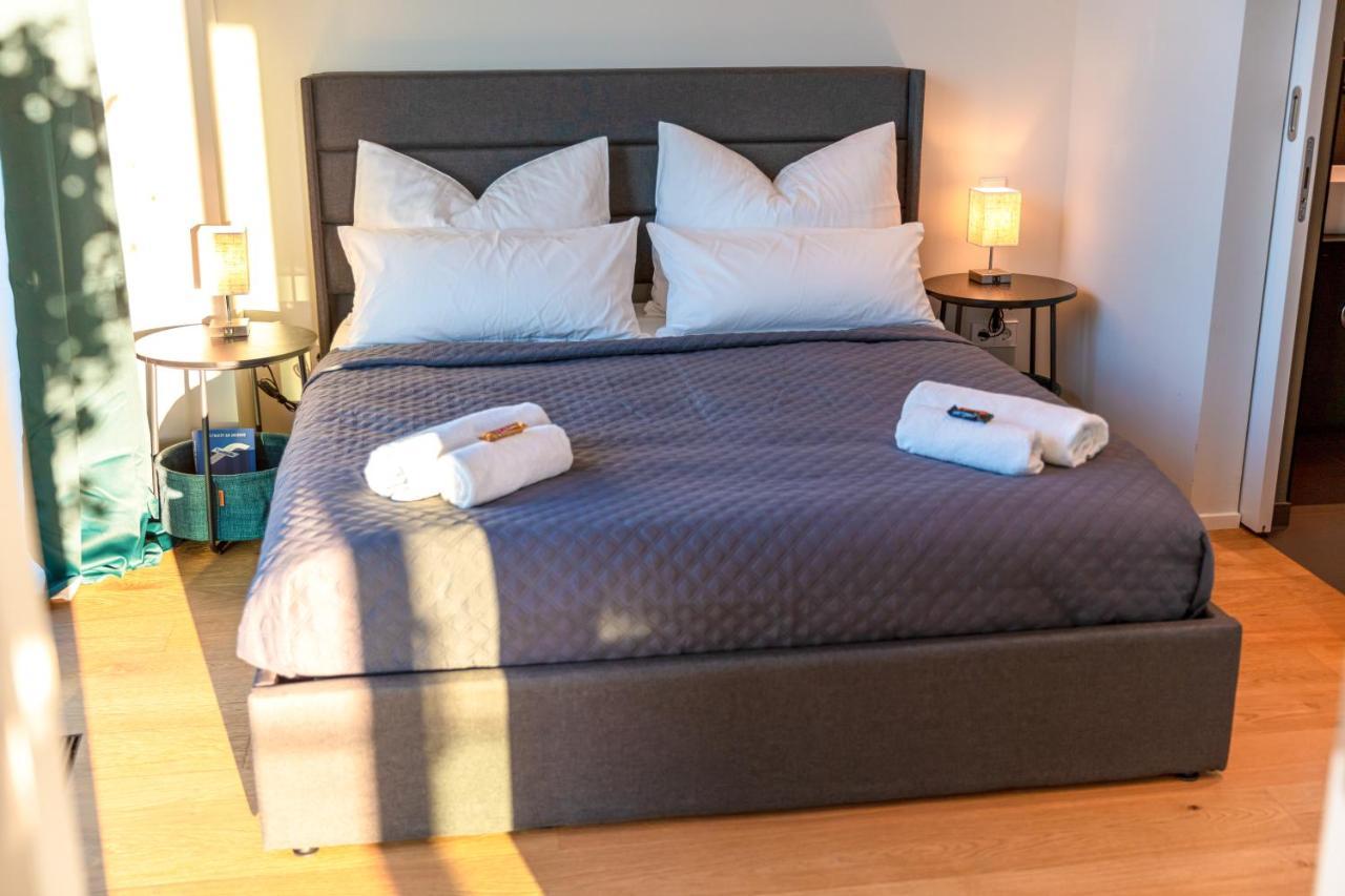 Cabana - Theview - Terrasse - Waterfront - Kostenloser Parkplatz - Wifi Oldenburg Ngoại thất bức ảnh